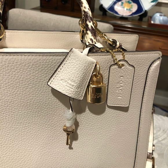 Coach Purse - Picture 2 of 15